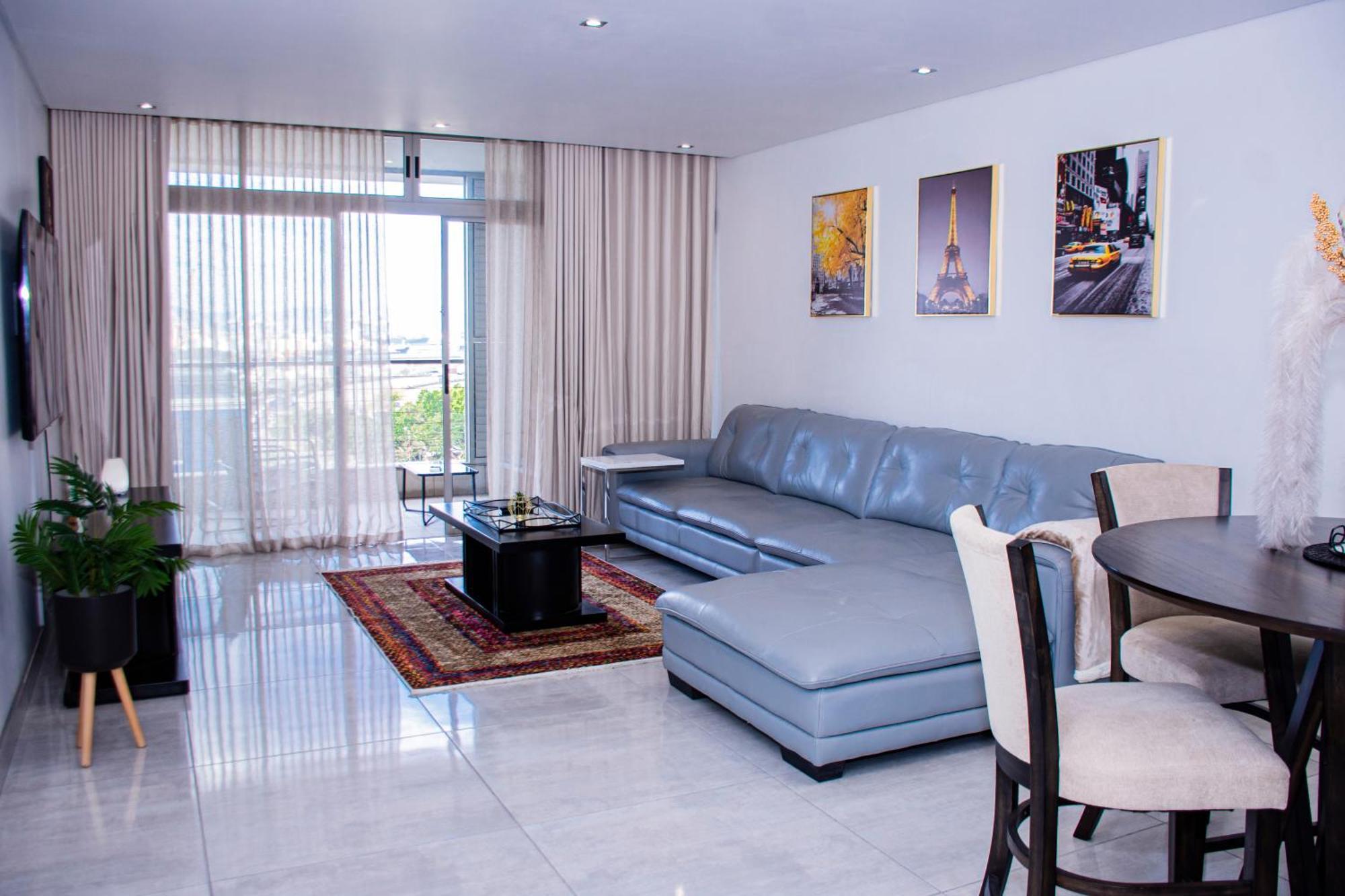 Zeno - No Loadshedding Apartment